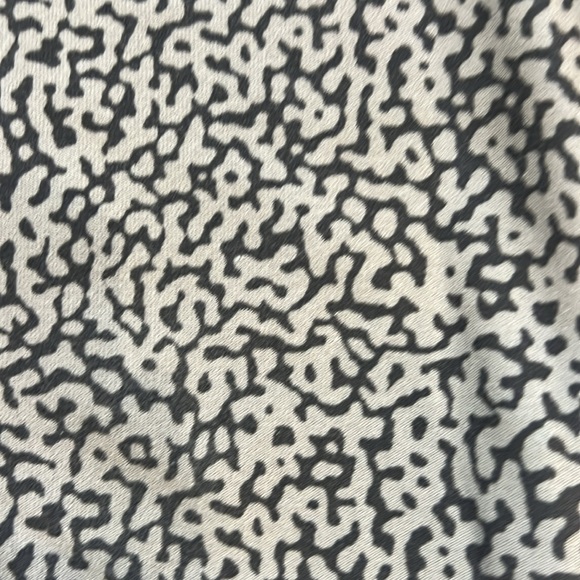 NIKE DRI-FIT LEGGINGS SIZE SMALL - Picture 2 of 3